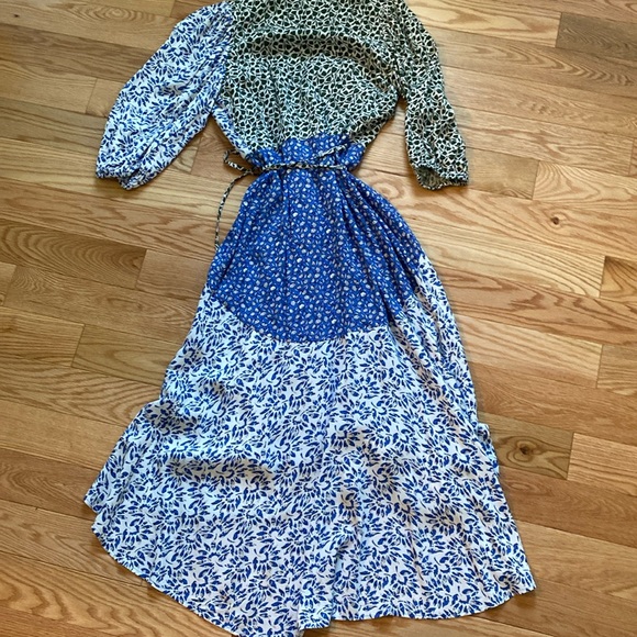 Lovely wrap dress NWOT - Picture 4 of 9